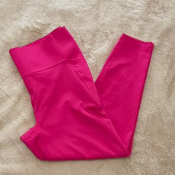 NWOT GapFit High Waisted Stretch 7/8 Legging with Side Pockets, XL, Hot Pink - Picture 1 of 4